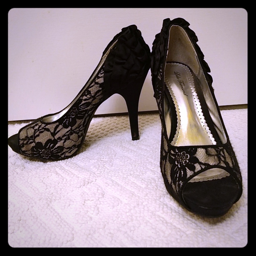 Lulu Townsend Open Toe Heels